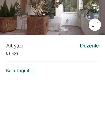 Appartement Gumuslukte Altta Yer Alan Sirin Bir Ev